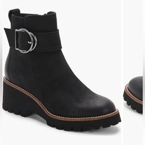 *LIKE NEW* Blondo black Dagger Waterproof boot.